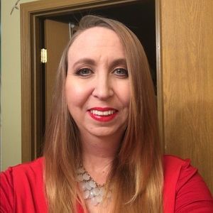 Meet your Posher, Vicki